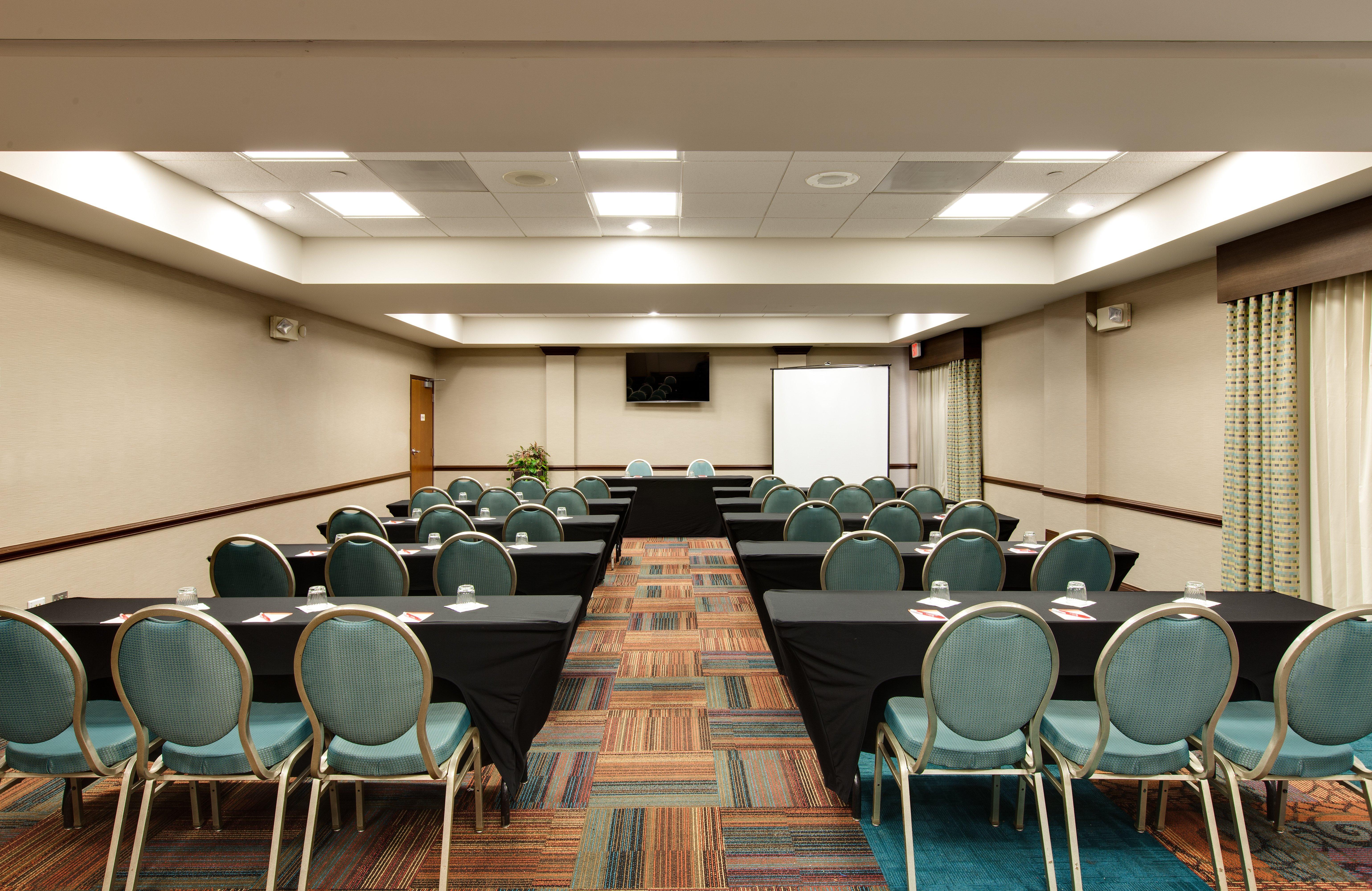 Hotel Indigo Chicago - Vernon Hills By Ihg Esterno foto