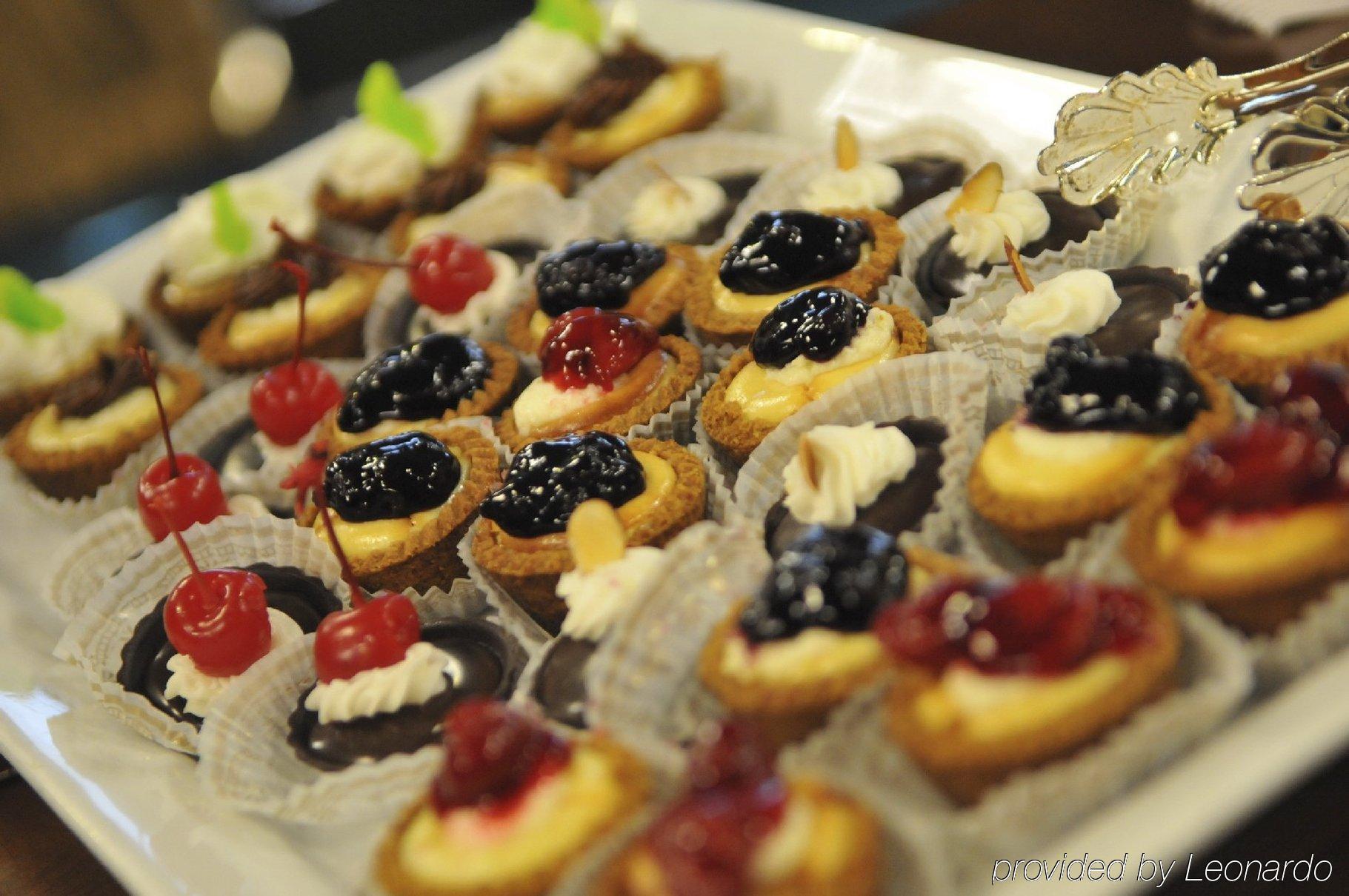 Hotel Indigo Chicago - Vernon Hills By Ihg Esterno foto